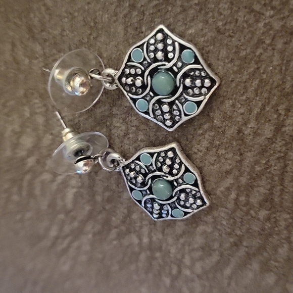 3/$30 Floral Enamel Silvertone Metal Post Dangle Earrings - Picture 4 of 6